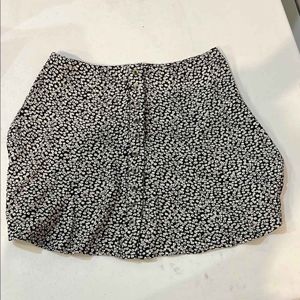 American Eagle Outfitters Black and White Mini Skirt